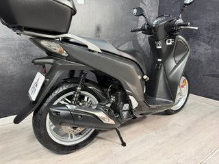 Honda SHi 125 ABS Gris