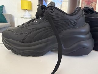 Zapatillas Puma plataforma negras