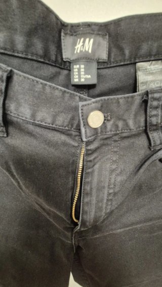 Bermudas H&M Slim Fit.Talla 40.Negras