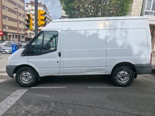 Ford Transit 2011