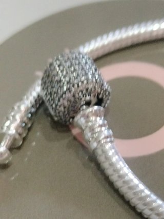 Pulsera Pandora con Charm Mano de Fátima