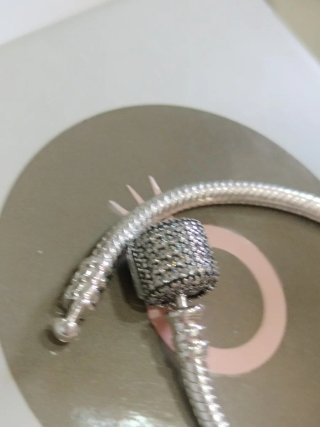 Pulsera Pandora con Charm Mano de Fátima