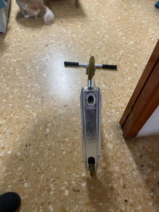 Patinete Freestyle Razor plateado