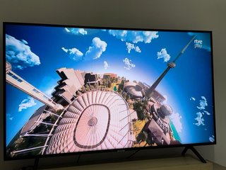 Televisión samsung de 55  pulgadas Negra