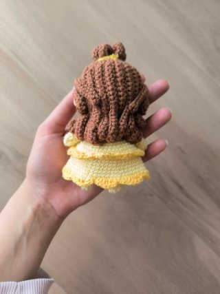 Muñeca Amigurumi Bella Disney Crochet