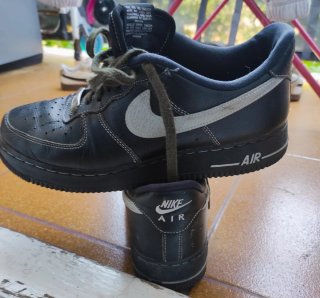 Nike Air Force 1 Negras Talla 42