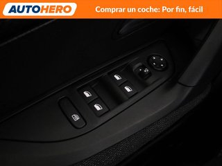 Peugeot 2008 1.2 Hybrid Style