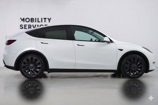 Tesla Model Y Performance 4WD