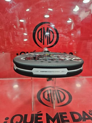 Pala de Padel Bullpadel Hack 04 Hybrid / 2026.