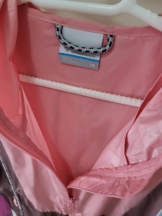 Chaqueta Columbia rosa y marrón