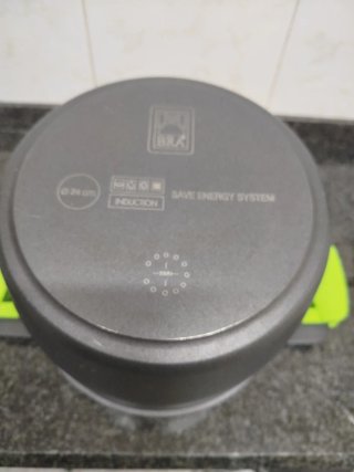 Olla alta Bra negra y verde