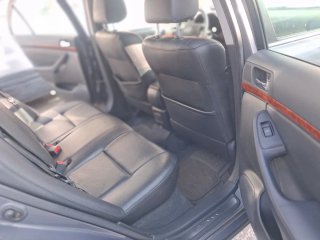 Toyota Avensis 2004