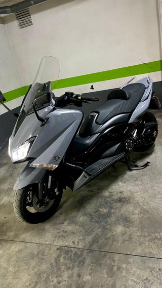 Yamaha Tmax 530 Lux Max