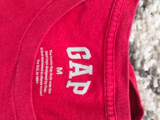 Camiseta GAP Roja Talla M