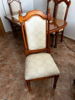 Mesa extensible madera + 6 sillas