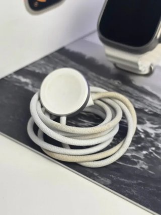 Reloj Apple Watch Ultra correa blanca