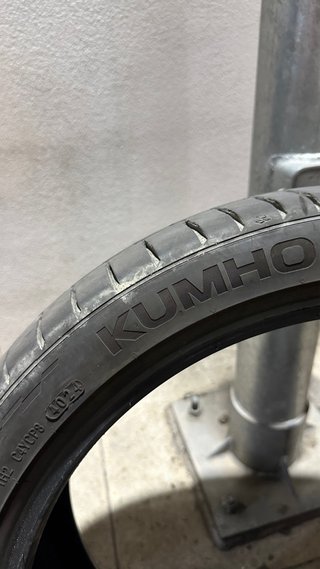 Neumático 255/35 R19 Kumho