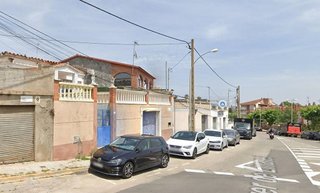 Chalet en venta en Sant Vicenç dels Horts