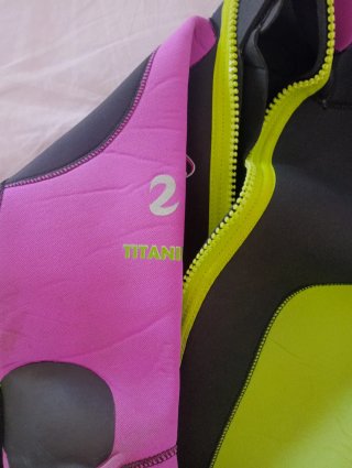 Neopreno Seland Luna Talla 2 Nuevo