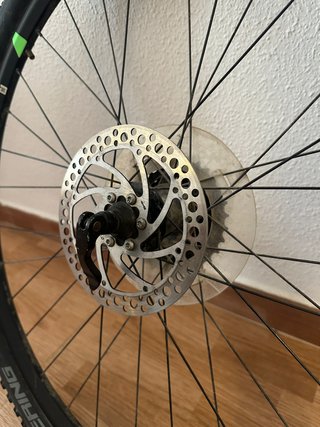 Rueda trasera 29” Giant con disco y piñones