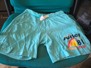 Pantaloncini bimbo 8/9 anni