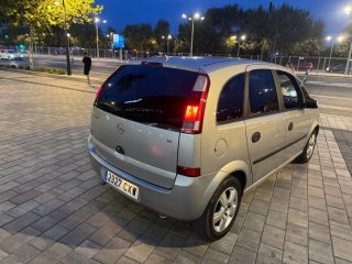 Opel Meriva 2004
