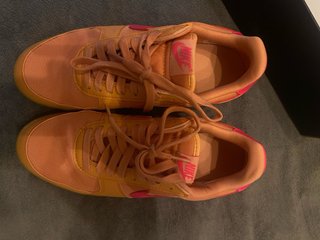 Zapatillas Nike Naranja y Rosa