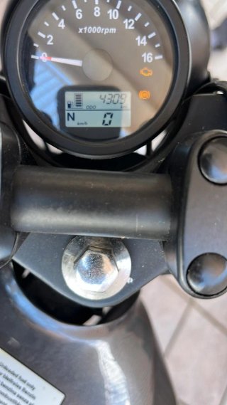 Moto Brixton Cromwell 125 Gris