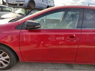 Puerta delantera izquierda Toyota Auris II (