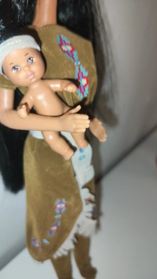 Barbie Vintage - Bambola con abito etnico