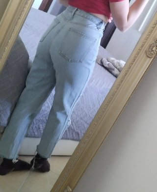 Jeans estivi strappati