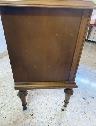 2 mesitas de noche madera y mármol