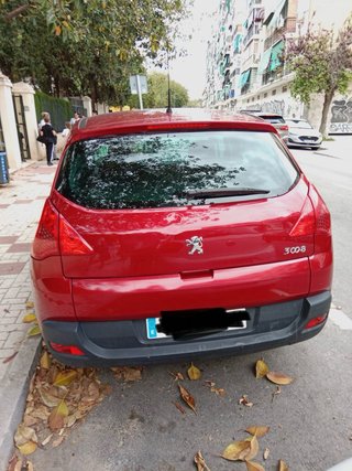 Peugeot 3008 2011