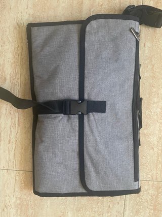 Cambiador de bebé plegable