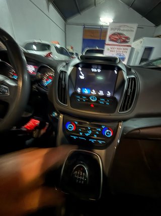 Ford C-MAX ecoboost. 2017. 140kms