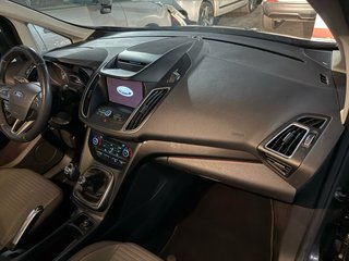 Ford C-MAX ecoboost. 2017. 140kms