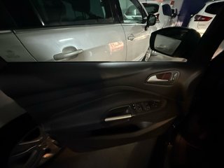 Ford C-MAX ecoboost. 2017. 140kms