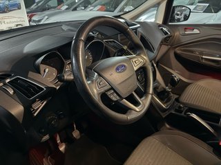 Ford C-MAX ecoboost. 2017. 140kms