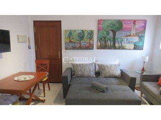 Piso en venta en Los Remedios en Sevilla