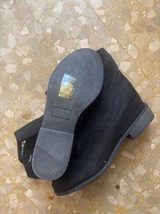 Botín Mustang Negro
