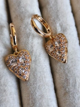 Pendientes Corazón Chapados en Oro 18k