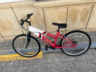 Bicicleta J-Bike Roja y Blanca