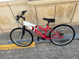 Bicicleta J-Bike Roja y Blanca
