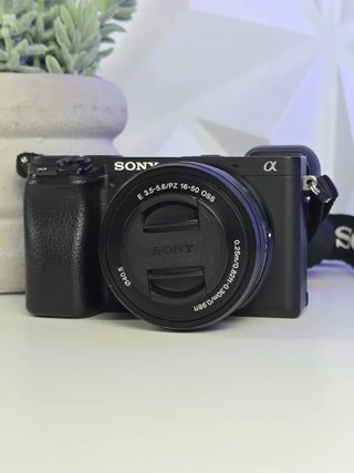 3.700 DISPAROS Cámara Sony A6400 + Lente 16-50mm