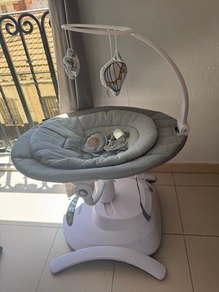 Mecedora de bebé Lionelo