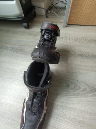 Lote 2 Pares Botas Moto Talla 41 (Usadas)