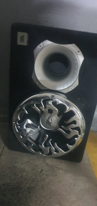 BOMBO JBL 1000W