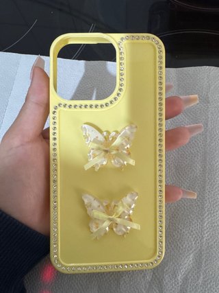 Funda iPhone 15 Pro Max con Mariposas