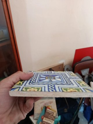 Azulejo antiguo decorado 10€unidad