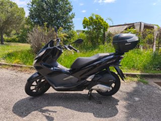 Honda PCX 125cc Negra